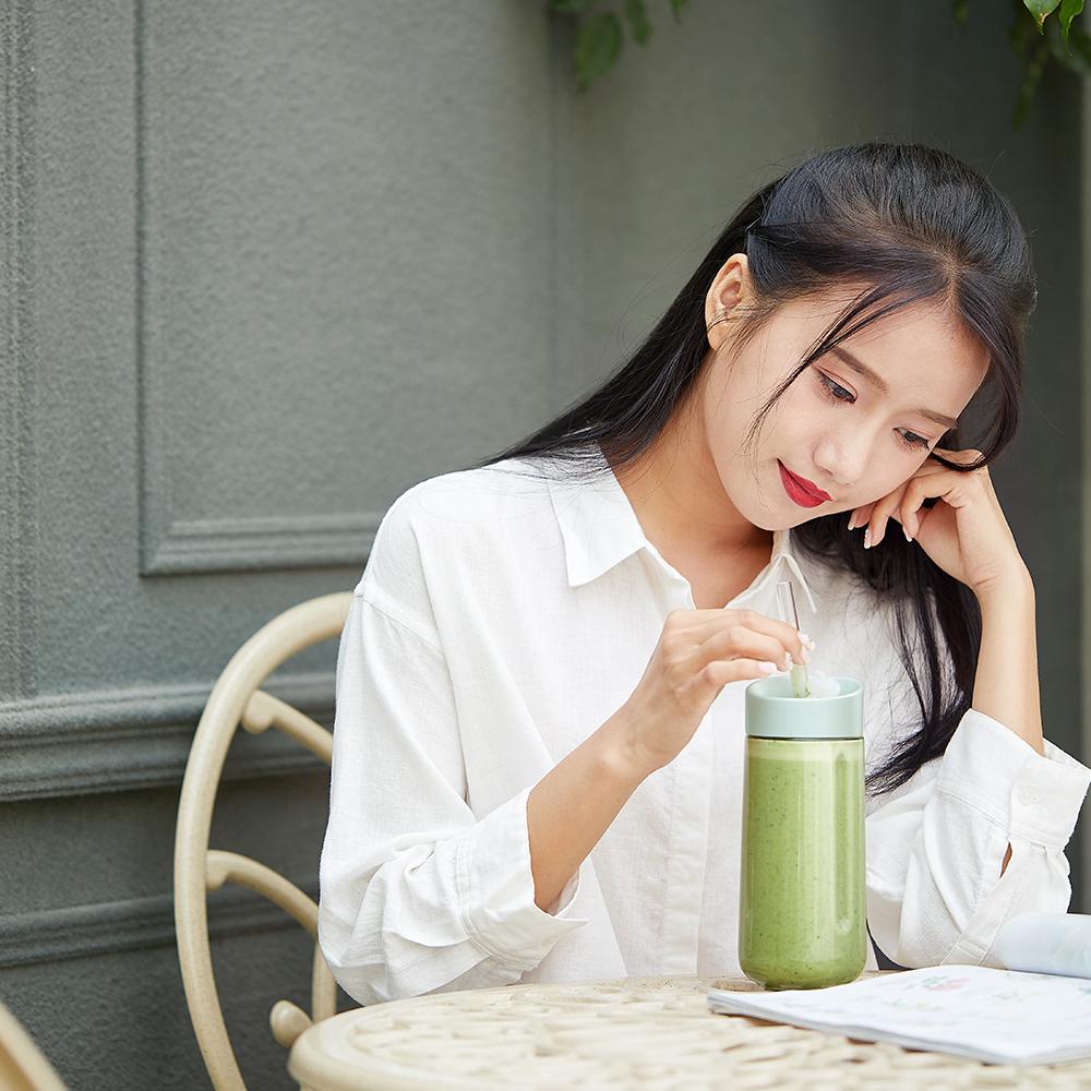 Bear Personal Juice Blender with Bottle 200W (LLJ-D04A1) - PowerPacSG