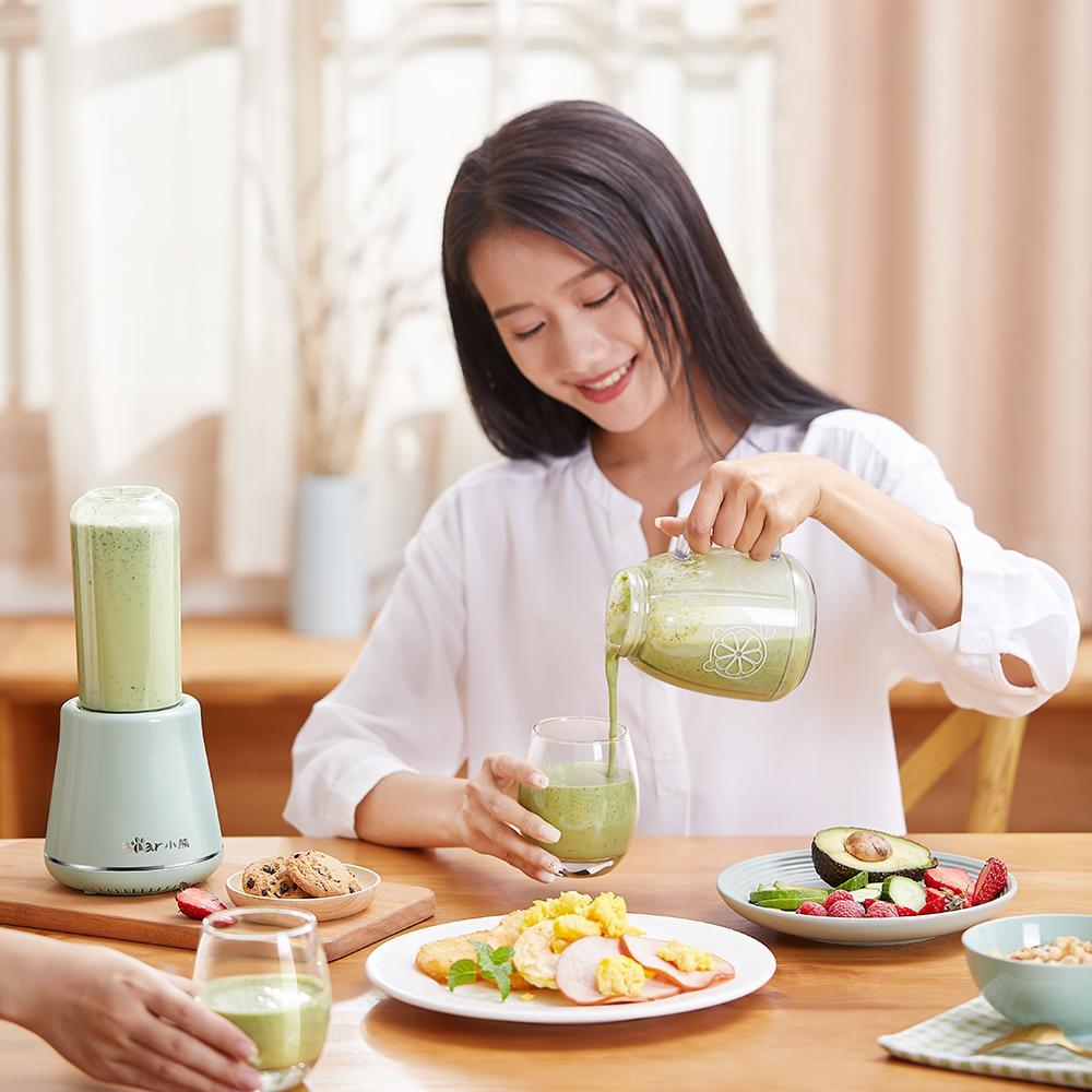 Bear Personal Juice Blender with Bottle 200W (LLJ-D04A1) - PowerPacSG